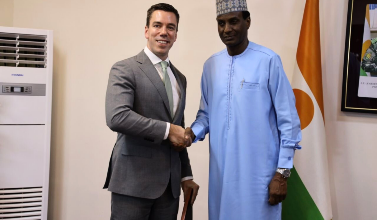 Le renouveau diplomatique américain au Sahel : un pivot vers Niamey