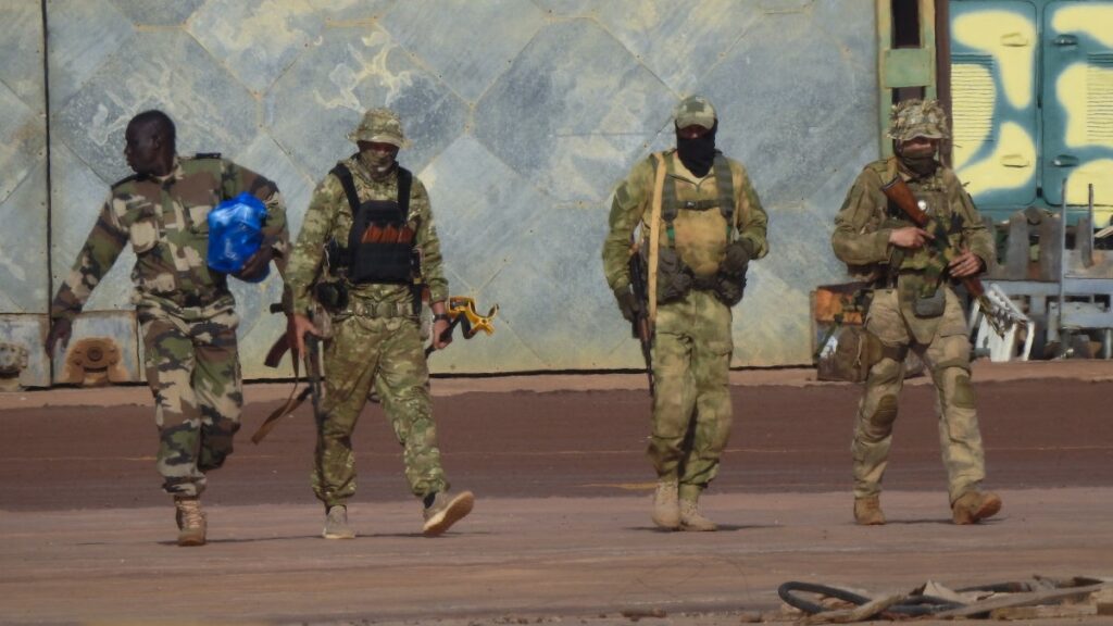 Crimes de guerre au Mali : l’armée et Wagner ciblent les peuls