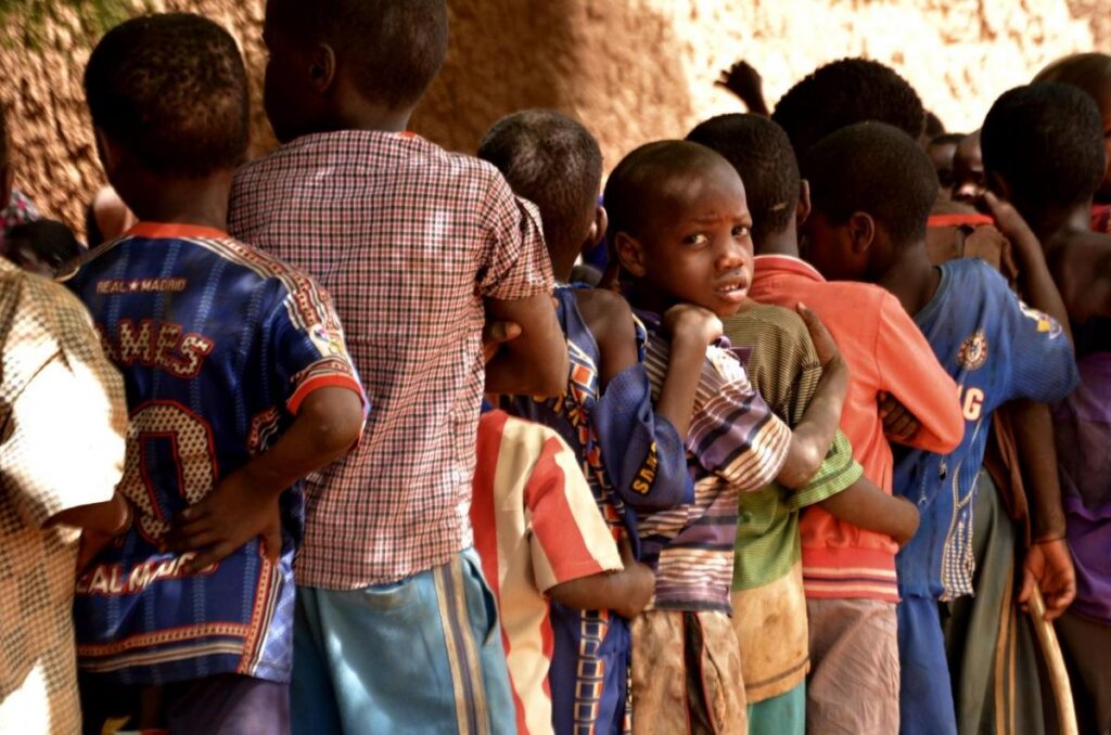Campagne de vaccination au Niger : défis face à la rougeole et méningite C