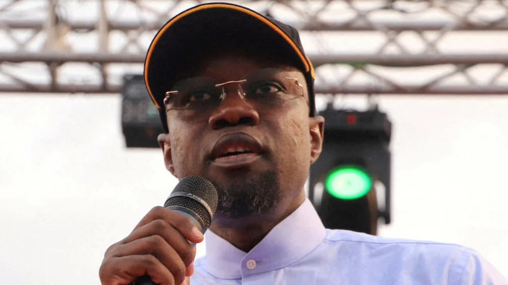 Ousmane Sonko lors d'une déclaration publique