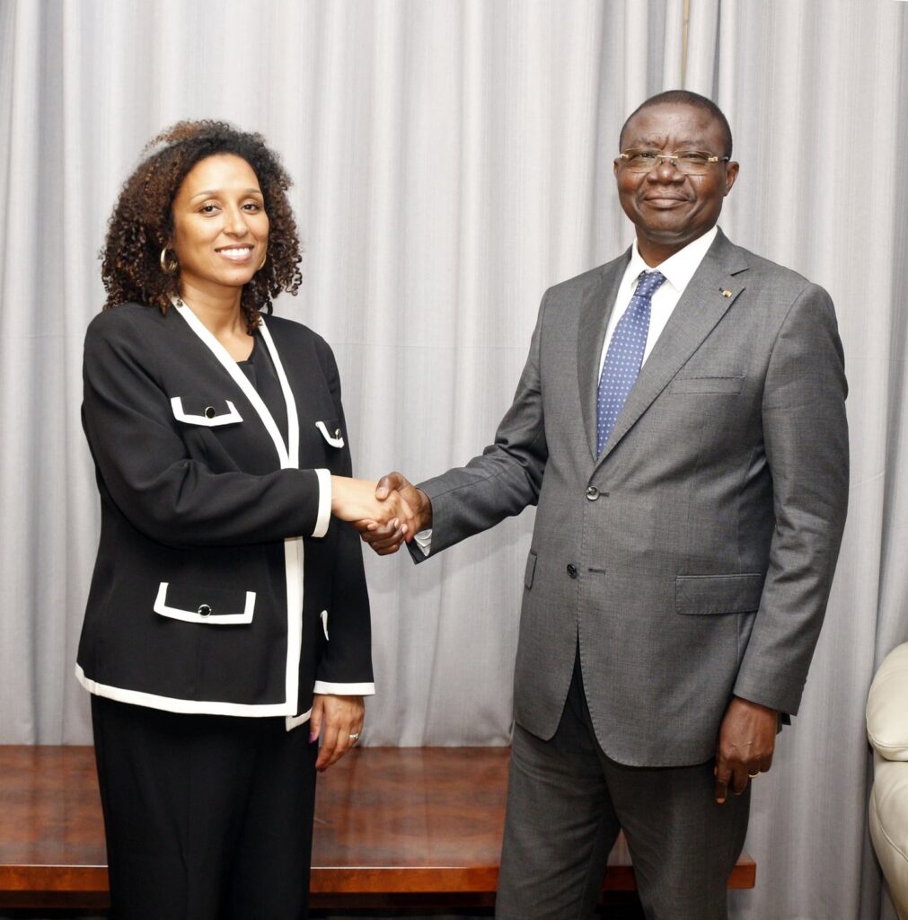 Renforcement de la collaboration entre le Togo et les États-Unis sur la gouvernance locale