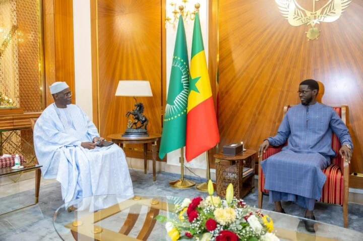 composition du gouvernement sénégalais : des ministres liés à pastef intègrent l'exécutif Urgent – Senegal : Voici la liste complète du nouveau Gouvernement