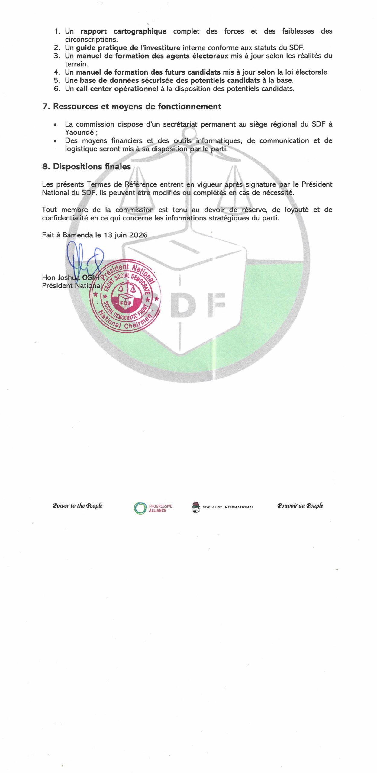 Les membres du SDF réunis pour cette décision stratégique