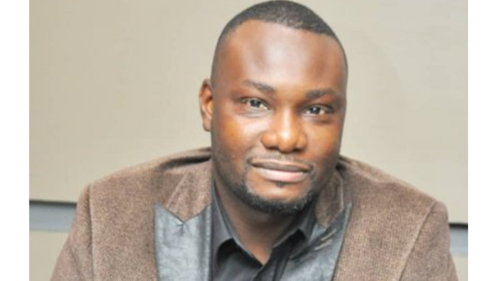 Papa Fara Diallo, politologue sénégalais.