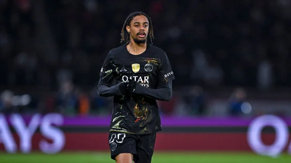 Bradley Barcola, attaquant du PSG, en pleine action
