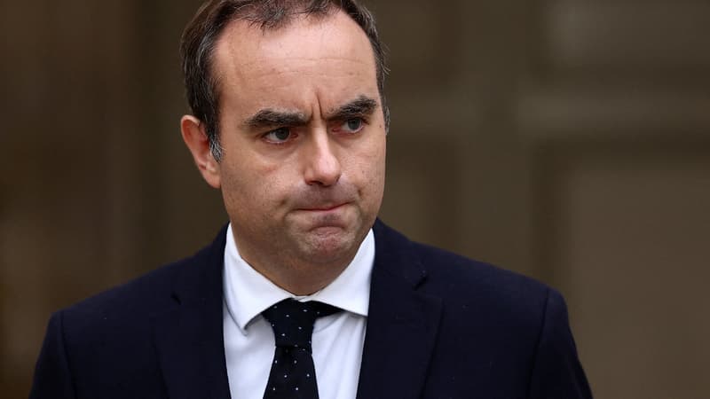 Le Premier ministre Sébastien Lecornu lors d'une réunion à Matignon