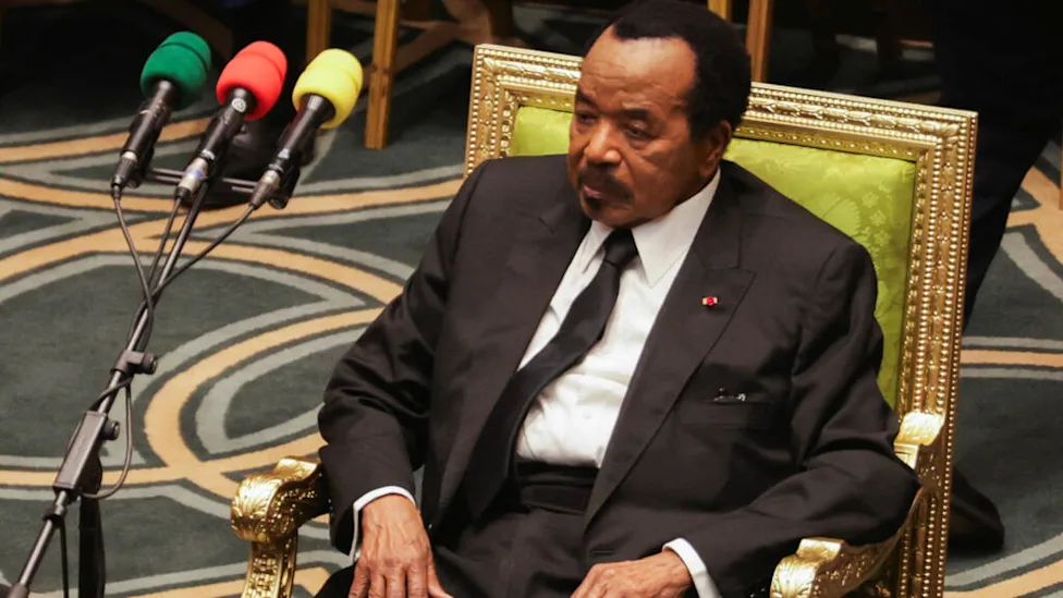 Cameroun : le président Paul Biya en réunion de travail