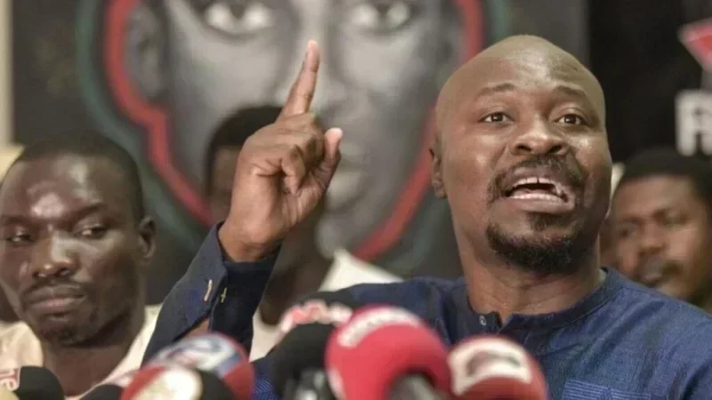 Guy Marius Sagna lors d'une intervention sur les fonds politiques au Sénégal