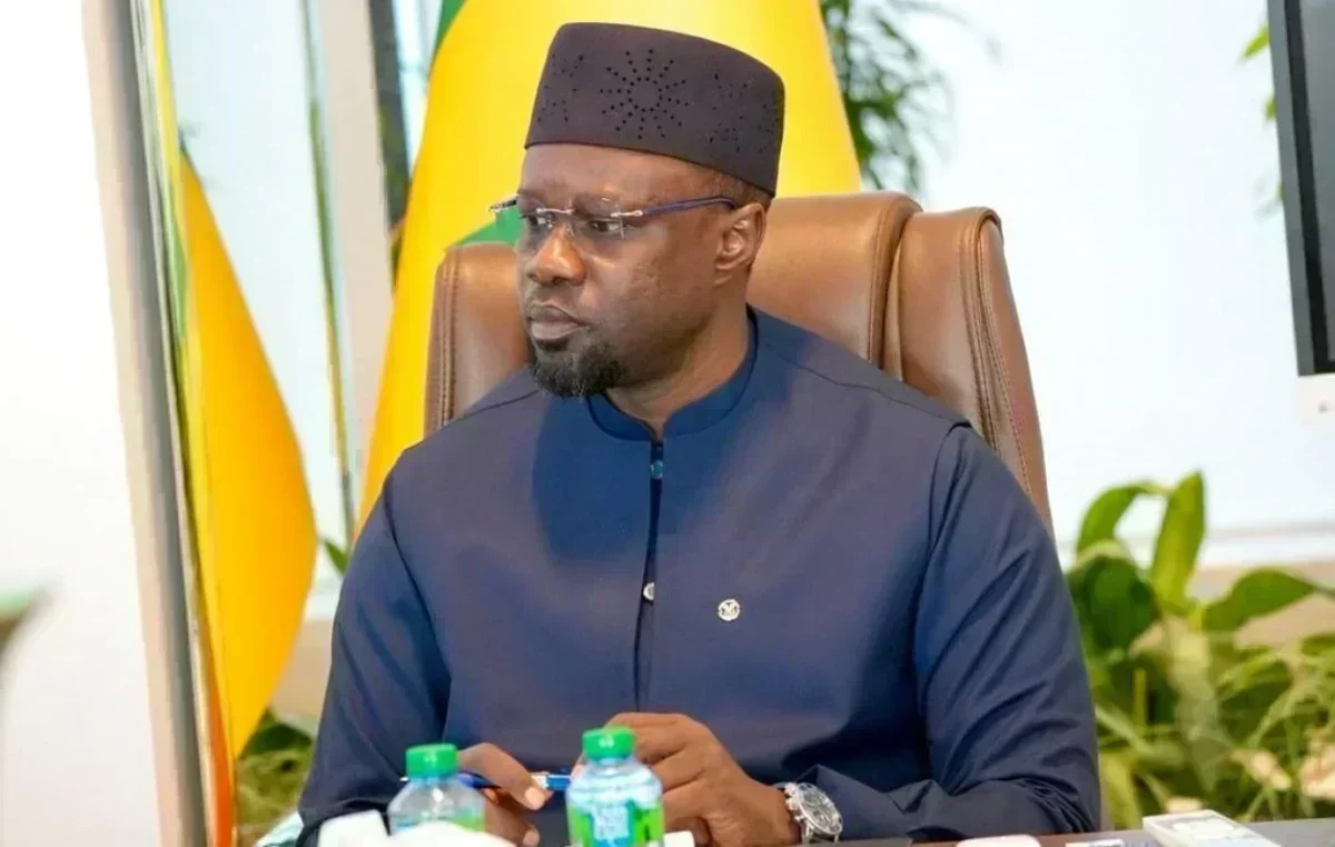 Les fonds politiques au Sénégal : une pratique ancienne mise en lumière par Ousmane Sonko