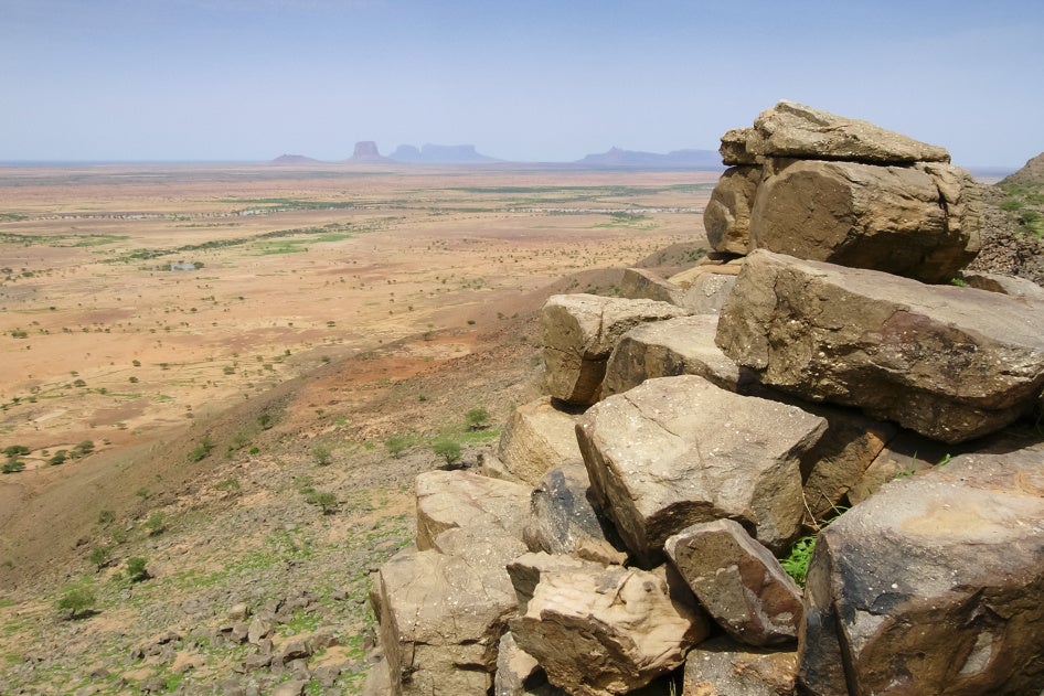 frappes aériennes au Mali : l'Africa Corps visé par des accusations graves