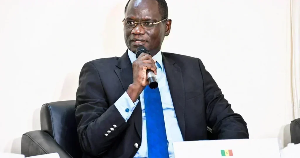 Confrontation politique : Abdourahmane Diouf critique la proposition de loi d&rsquo;Ousmane Sonko