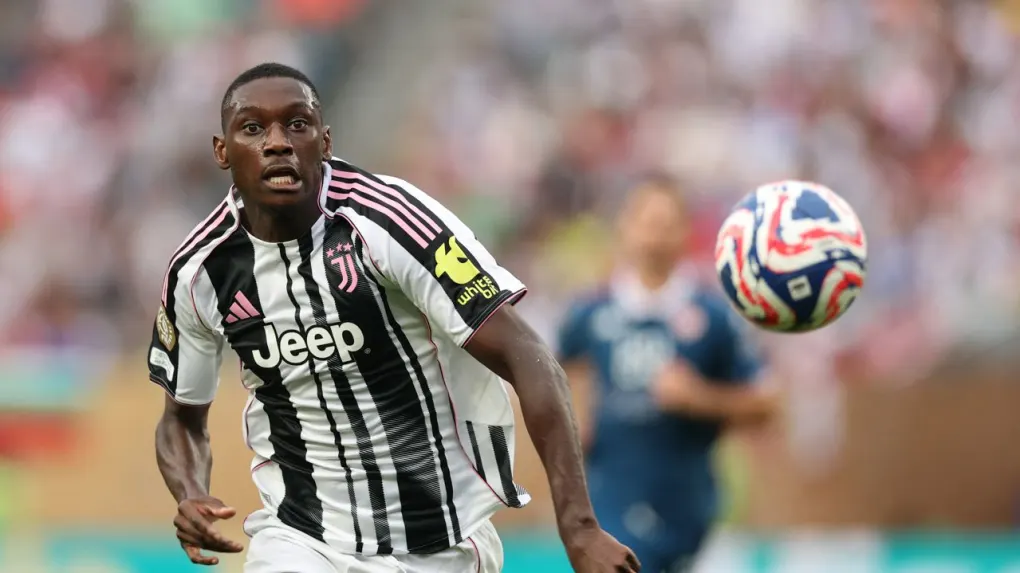 Portrait de Randal Kolo Muani en action avec son nouveau club